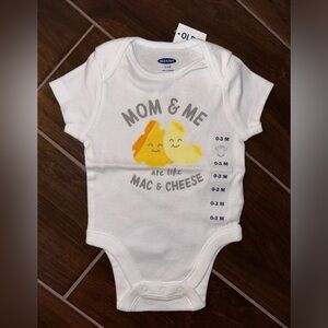 Old Navy onesie 0 to 3 months